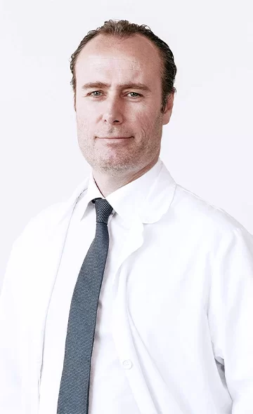 Dr. Pablo Clavel Laria