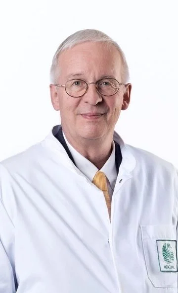 Dr. Jurgen Kiwit